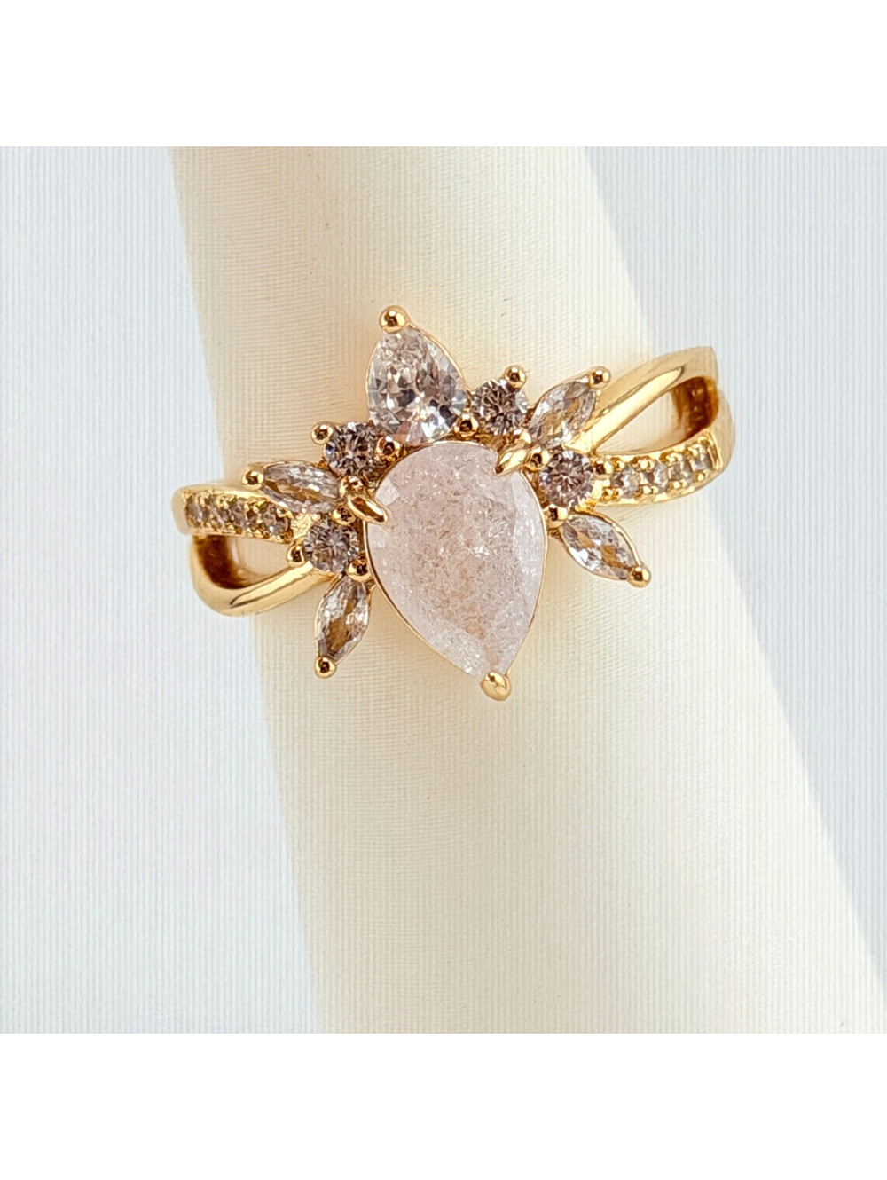 Bomb Party Sz 10 RBP2467 "Spider Ring Unicorn" White Ice on Yellow Gold RETRO